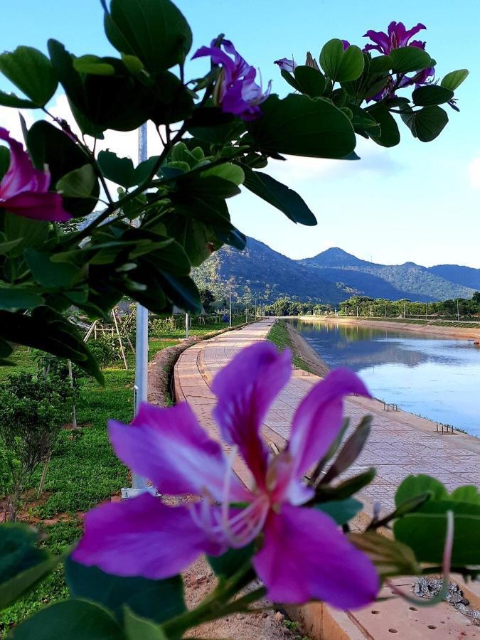 Khach San Phuc Loc An Con Dao Hotell Chi Khu Co Ong Eksteriør bilde