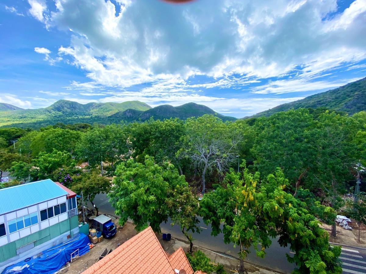 Khach San Phuc Loc An Con Dao Hotell Chi Khu Co Ong Eksteriør bilde